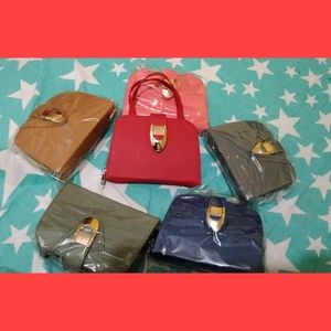 Ladies hand purse